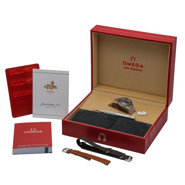 Omega Seamaster 300 234.10.39.20.01.001